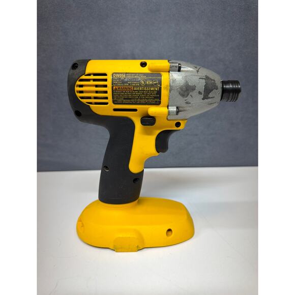 Dewalt Heavy Duty 1/4” Cordless Impact Driver 18v DW056 TOOL ONLY Tested - Picture 3 of 6